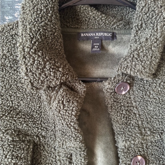 Banana republic soft fuzzy shacket - Picture 5 of 8